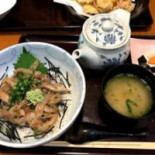 Jiù Chǔ みなと Shì Chǎng Comida