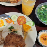 Quán Cơm Tấm Út Vân Comida