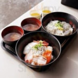 Tián Zi の Pǔ Yú Xié Shí Táng Comida