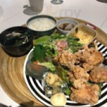 バウバウキッチン Comida