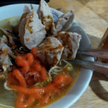 Baso Sop Balungan Pak Joyo Comida