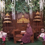 Luminous Gresik Cafe Dentro