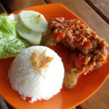 Dapur Mashitta&sido Makmur Comida