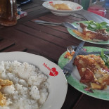 Depot Anugerah Ayam Kalasan Sambel Bawang Crispy Comida