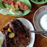 Rm Lestari Comida