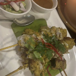 ‪the Royal Budha‬ Comida