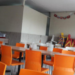 Toby's Gading Fajar Dentro