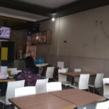 Toby's Gading Fajar Dentro