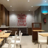 Kfc Dentro