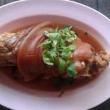 บ้านแม่ชิ้น ฤทธิสุทธิ์ Comida