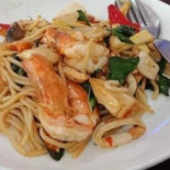 ร้านแอบอร่อย Comida