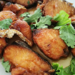 ร้านอาหารมังกรทอง Comida