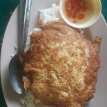 ร้านผัดไทลุงเซียท่าโขลง Comida