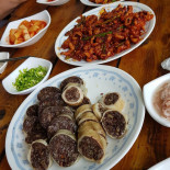 Yonggung Sundae Comida