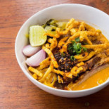 Khow Soi, Lumduan Fa Ham 3, Saraphi Branch ร้านข้าวซอยลำดวนฟ้าฮ่าม3 สาขาสารภี Comida