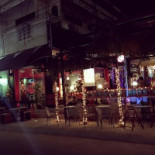 ติดลม.s Exterior