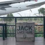 Takeoff Cafe' Exterior