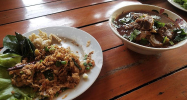 หนานกุ อาหารเหนือ Comida