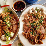 ชัญญาก๋วยเตี๋ยวเรือรสเด็ด Comida