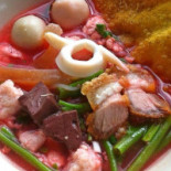 ชัยรัตน์ ก๋วยเตี๋ยวหมูสับ แปดริ้ว Comida