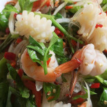 บัวลายตำถาด สาขา2 Comida