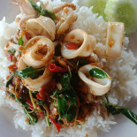 ร้านก๋วยเตี๋ยวเป็ดบ้านหนองหม้อแกง Comida
