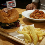 Est.1920 Burger&beer food