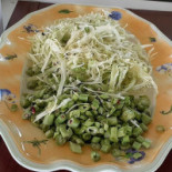 ร้านครัวพันธุ์ไม้ อาหารตามสั่ง ห้องพัก Comida