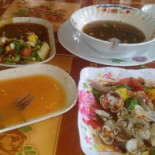 หม่องหนี่ แซ้บ สันทรายมูล Comida