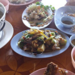 Thon Salawin Khun Yuam Comida