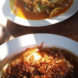 Ta Yai food