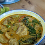ร้านอาหารเพื่อคุณดำเนินสะดวก