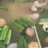 ครัวต้นน้ำเคียงดิน Comida