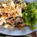 ครัวต้นน้ำเคียงดิน Comida