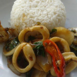 ก๋วยเตี๋ยวลื้อเมืองลวงใต้ Comida
