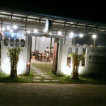 อิ่มอุ่นหมูกระทะ By แมงโบ้ง Exterior