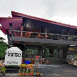 สวีท​ ฮอสฟาร์ม​ ณ​ พิปูน Exterior