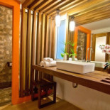 Homephutoey River Kwai Hotspring Resort โฮมพุเตย รีสอร์ท ออนเซ็น น้ำเเร่ กาญจนบุรี Dentro