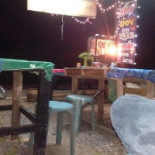 ร้านลาบเจ้หอย ก๋วยเตี๋ยวโกหำหนองรู Dentro