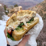 Biff's Bagels Comida