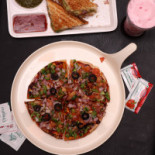 Honeygrow Dock St Comida