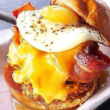 The Tipsy Cow And Grill Comida
