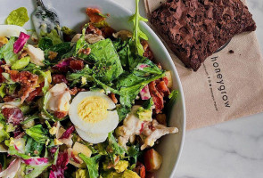 Honeygrow Dock St Comida