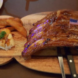 Monkey Tree Garden Comida