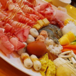 T-rex Shabu And Yakiniku Comida