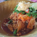Khrua Anong food