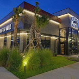 Applebee's Exterior