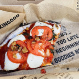 Urban Bricks Kitchen Comida