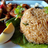 Giant Summit Samui Comida