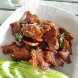 ป้อม ที ซีฟู๊ด Comida